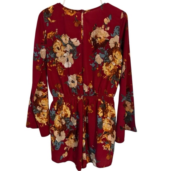 🌹ONE CLOTHING FLORAL DRAWSTRING WAIST V NECK ROMPER - Picture 3 of 6